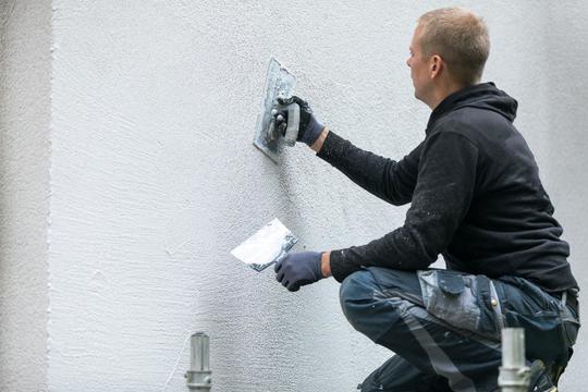 Stucco repair for crack in stucco.