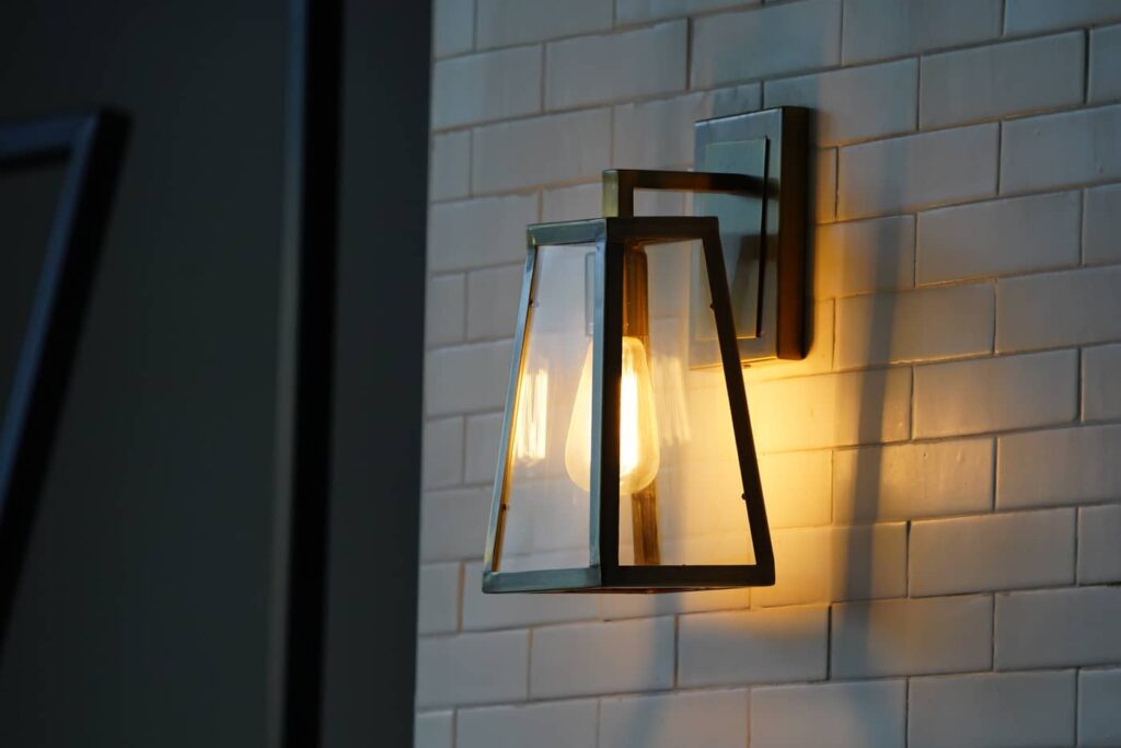 Exterior light fixtures on flat stone work are easier to install than on more rigid stone. 